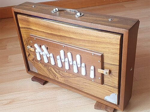 shrutibox10 mejor modelo shruti box